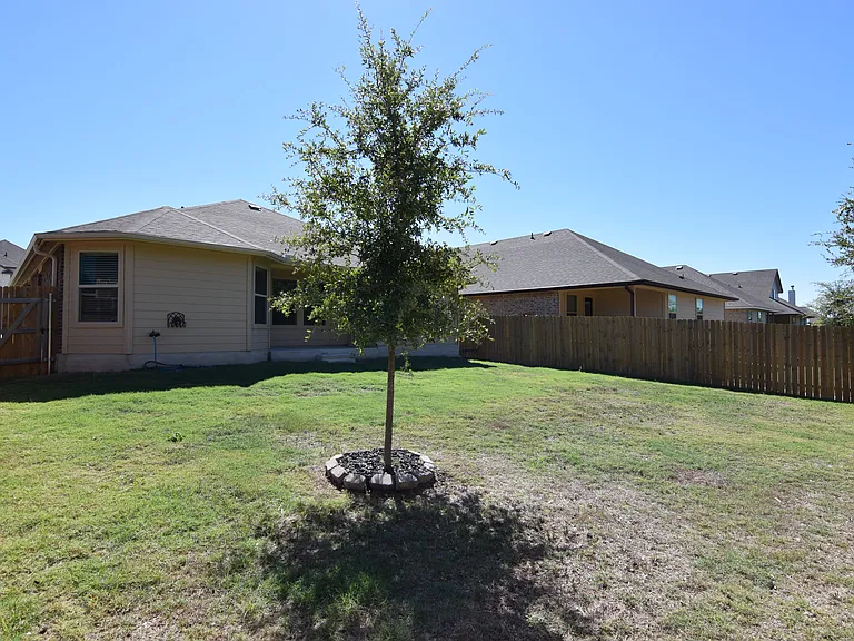 5914 Galveston Rd — Photo 15