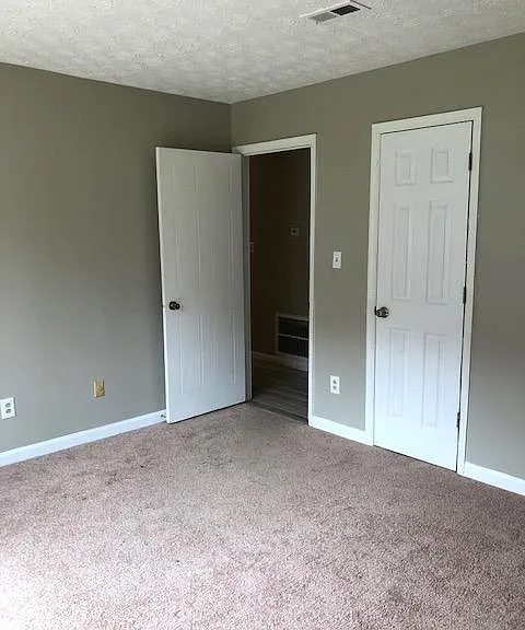 7015 Brentwood Ct #SIDE A — Photo 13