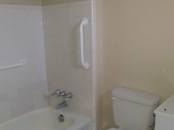 Master bath en suite