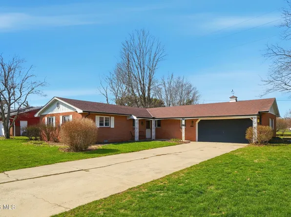 400 Chase Rd, Findlay, OH 45840