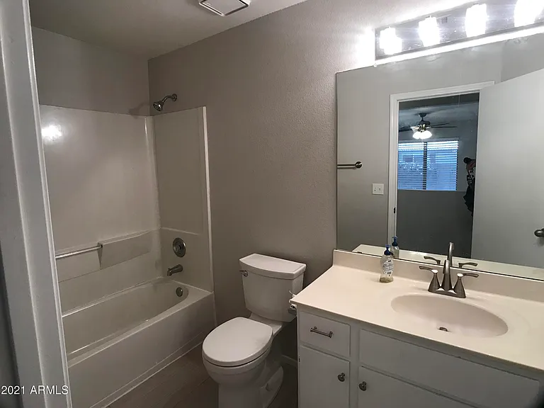 381 E Bart Dr — Photo 12