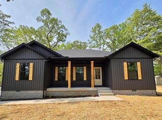 497 Hunters Cir, Russellville, KY 42276