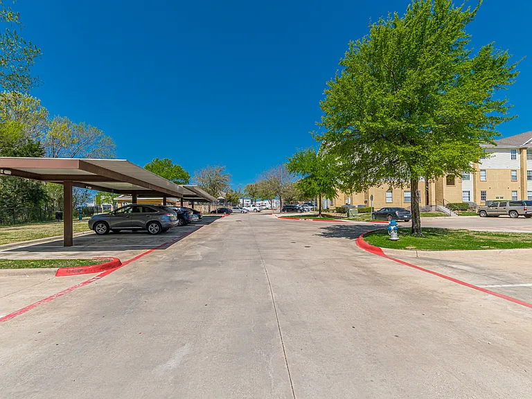 Kinwood Apartments — Photo 25