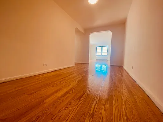 Rented by Silverstein Collection LLC  | media 19