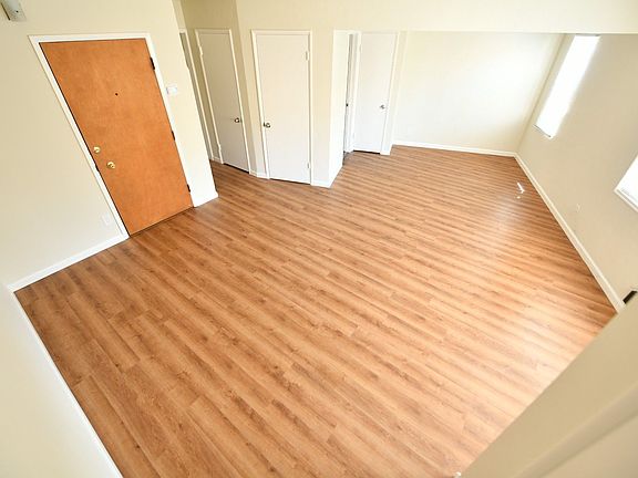 3rd image of 604 Brooklyn Ave #B
