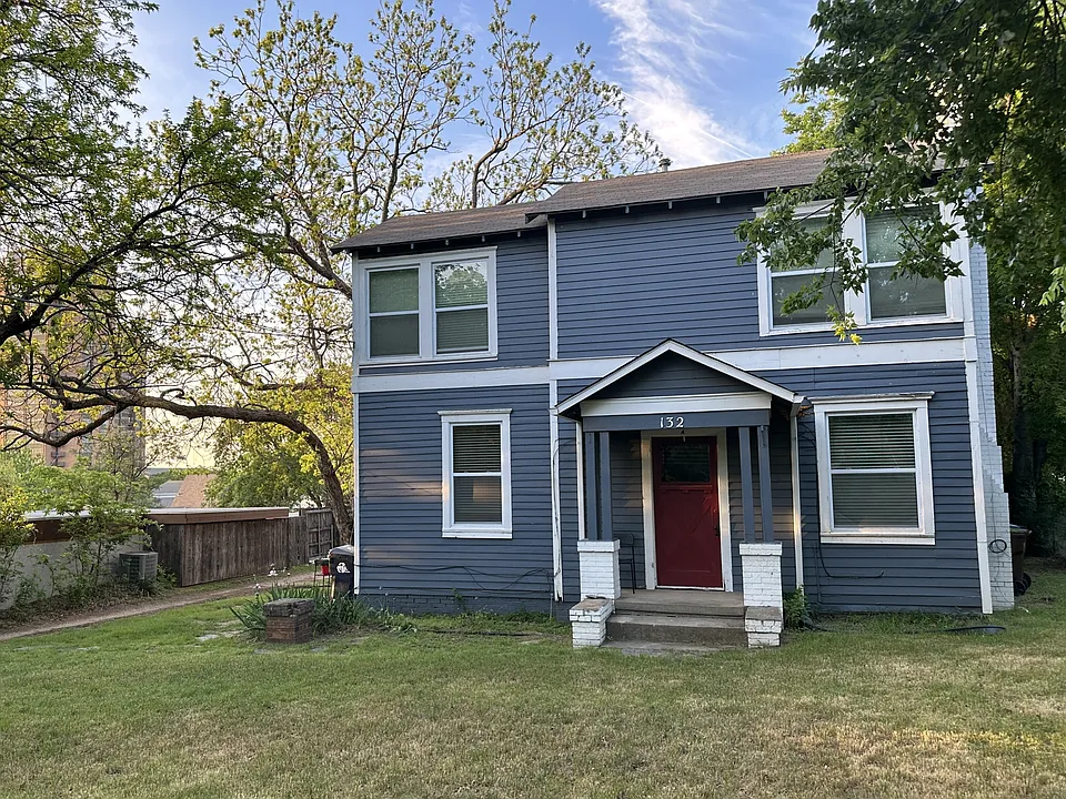 132 Woodland St #3