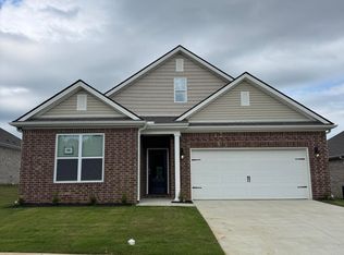 48 Spirit Dance Dr, Byhalia, MS 38611