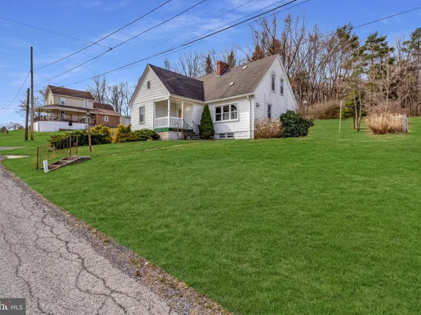 28 Walker St, Houtzdale, PA 16651