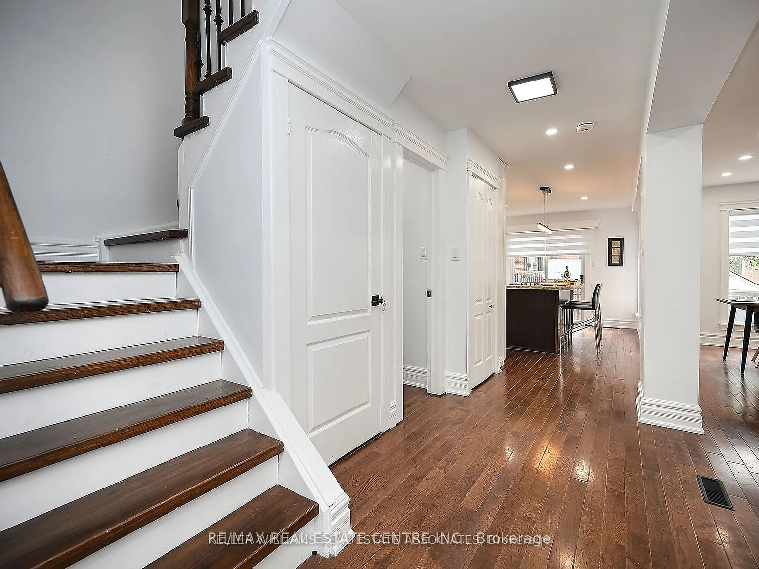 3 bed, $3,200 — Photo 3