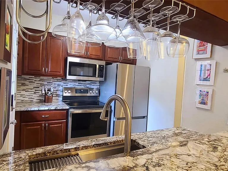 1625 N Murray Blvd #118 — Photo 4