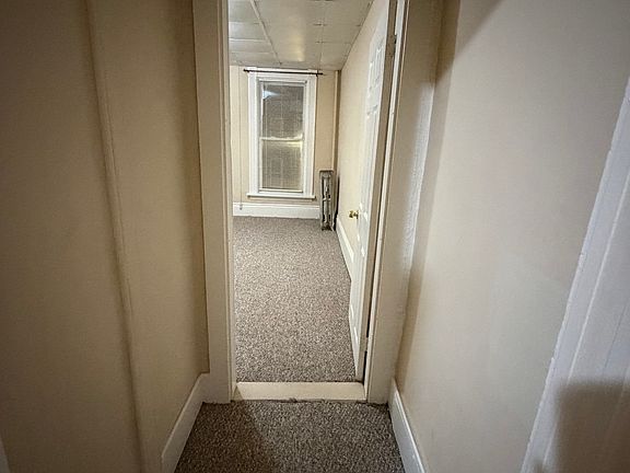 4th image of 118 Pearl St #3