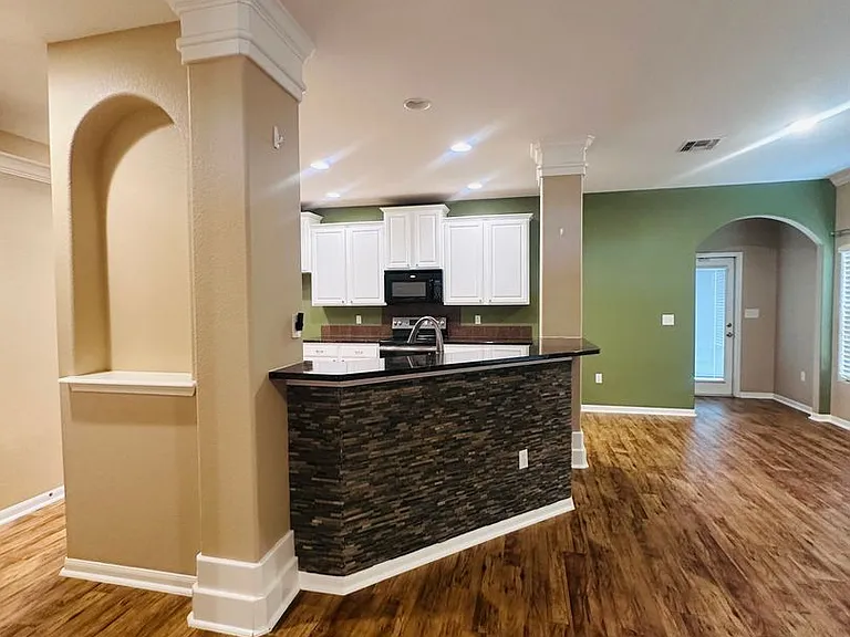 6017 Tapestry Dr — Photo 33