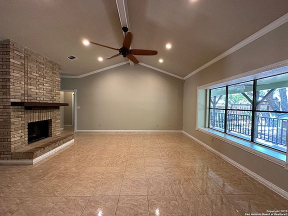 3rd image of 9306 Laurel Grove
