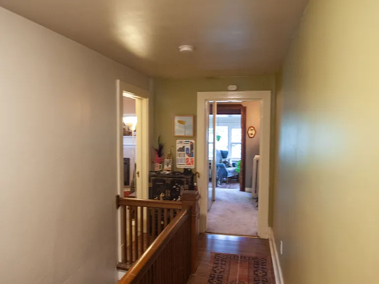 43 Indian Road Cres #2F — Photo 8