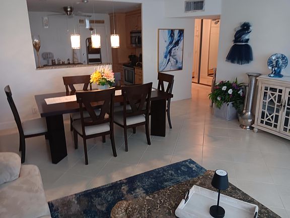 3rd image of 3233 NE 34th Street #620