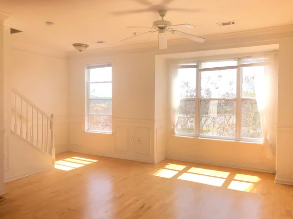 9486 Virginia Center Blvd Unit 313, Vienna, VA 22181