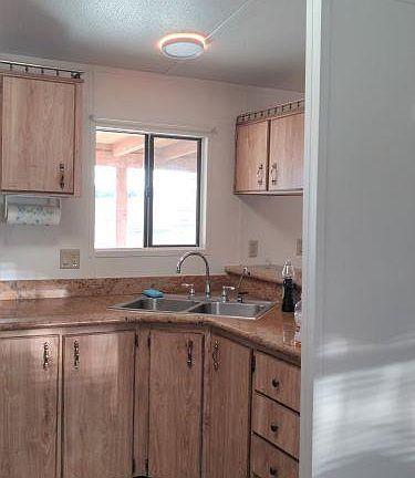 Water filtration under sink, serviced March 2021