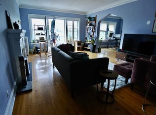 1624 W Cullom Ave, Chicago, IL 60613