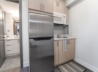 61 Parent Avenue, Ottawa, ON K1N 7A7