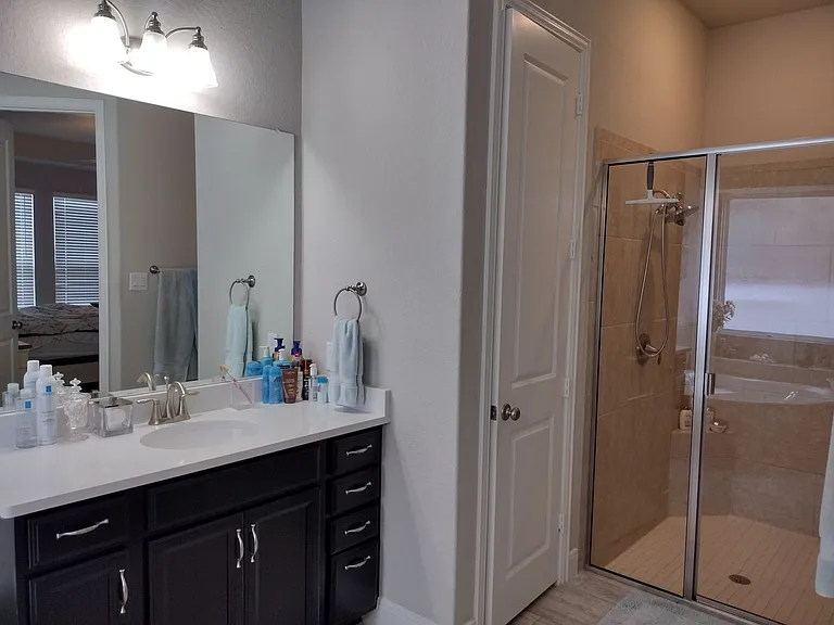 12307 Merritt Villa — Photo 44