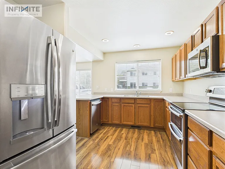 1112 Longbow Ln #3B — Photo 6
