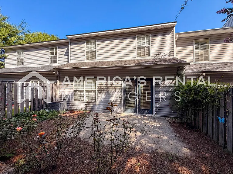 3505 Savannah Park Ln — Photo 26