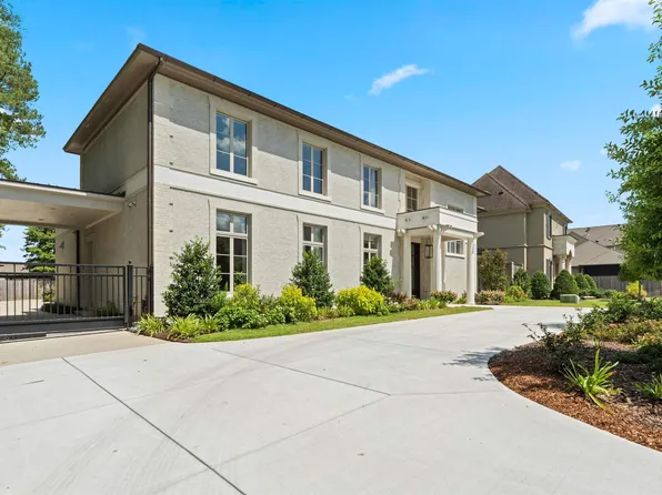 4701 Oak Estates Ln, Baton Rouge, LA 70809