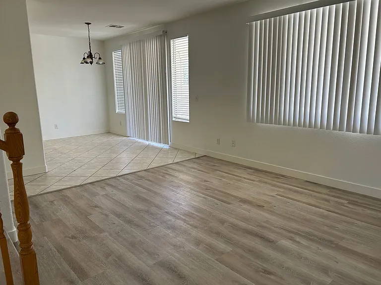10019 Capistrello Ave — Photo 3