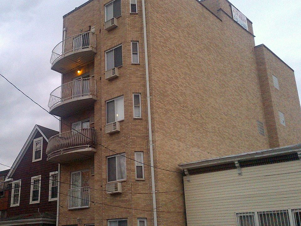 1st image of 6908 38th Ave APT 5A