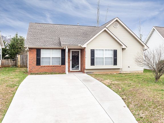 3rd image of 2021 Emoriland Blvd