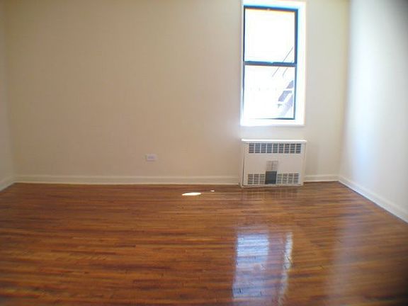 5th image of 7210 37th Ave APT 422