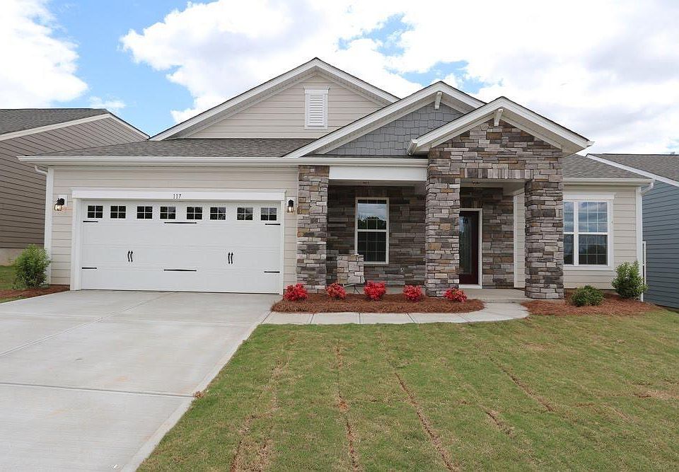 1st image of 117 Barberry Dr
