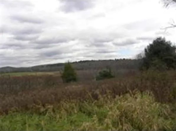 1 Brook St APT 1, Ludlow, MA 01056