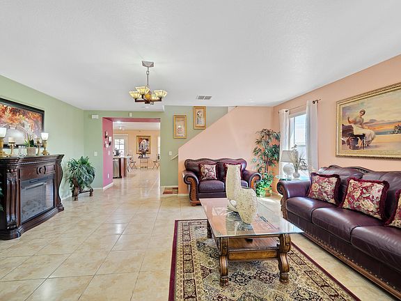 5th image of 1112 W Camino Luna Llena