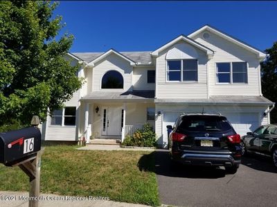 16 Red Maple Ct, South Toms River, NJ, 08757