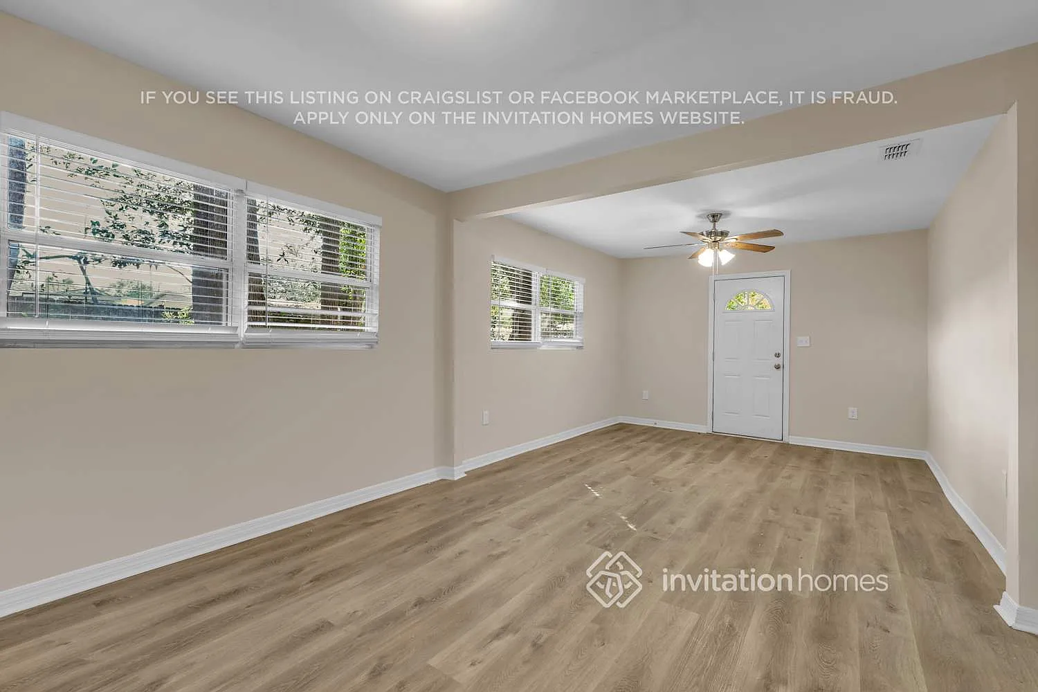 4461 Melvin Cir E Jacksonville, FL 32210 — Photo 2