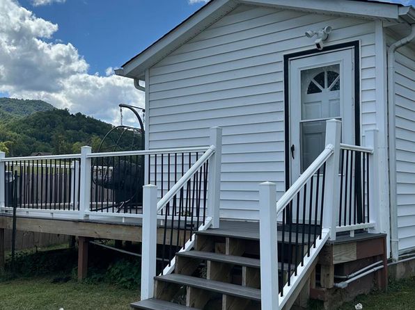 3969/3975 Wears Valley Rd, Sevierville, TN 37862