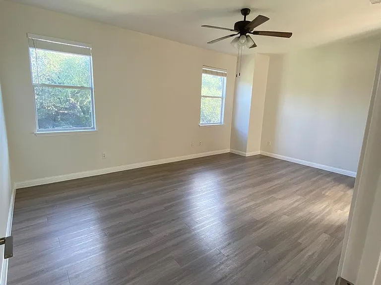 3806 Juniper Hills St — Photo 14