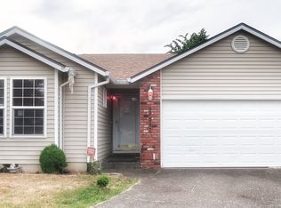 17537 SE Sherman Ct, Portland, OR 97233