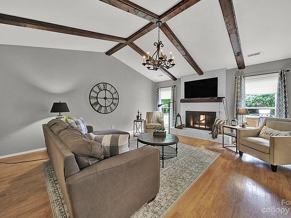 5th image of 8522 Furrier Dr