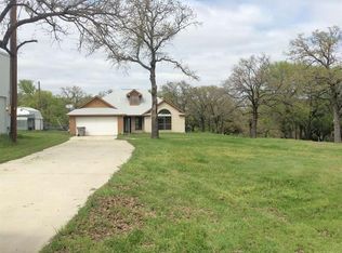 1787 Rhonda B Rd, Azle, TX 76020