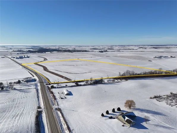 Littleport Rd, Edgewood, IA 52042