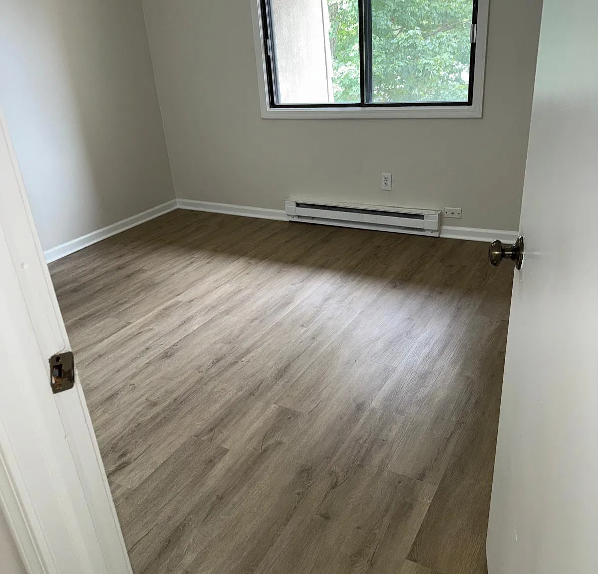 2 bed, 900 sqft, $1,440 — Photo 3