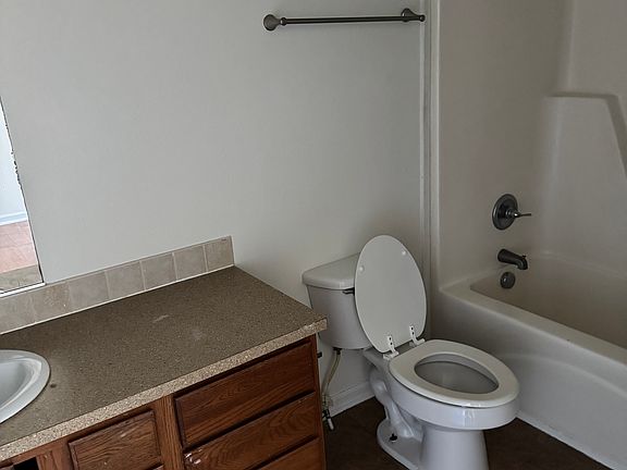 4th image of 12124 Prudie Cir #A