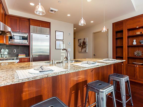 4th image of 1000 1st Ave Unit 1703