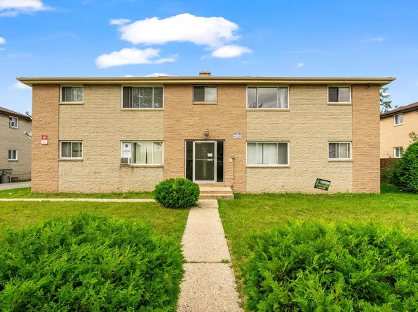 8036 West Bender AVENUE, Milwaukee, WI 53218