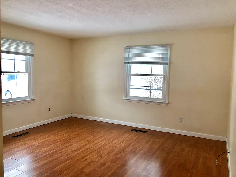 9 Elm St #3 — Photo 6