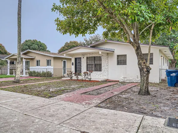 46 NE 187th St, Miami, FL 33179