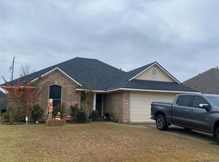 4919 General Polk Dr, Bossier City, LA 71112