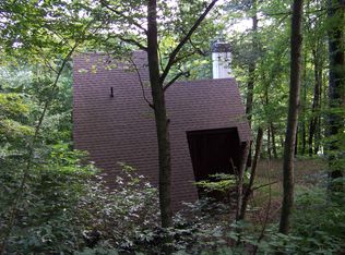 455 Cedarwood Rd, Stockbridge, VT 05772